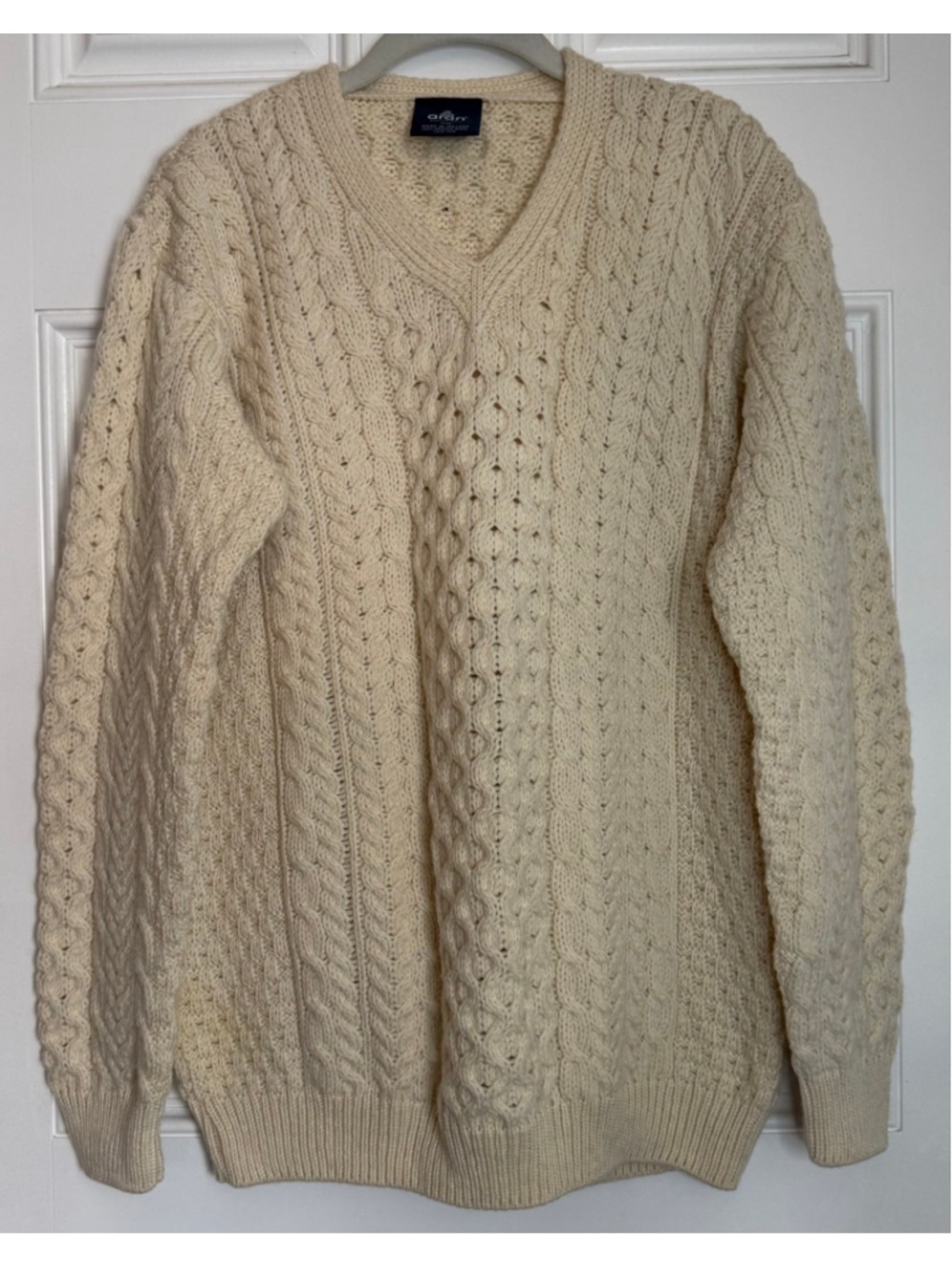 Aran Woollen Mills Irish Merino Wool Fisherman Cable Sweater Cream Med - Picture 2 of 8